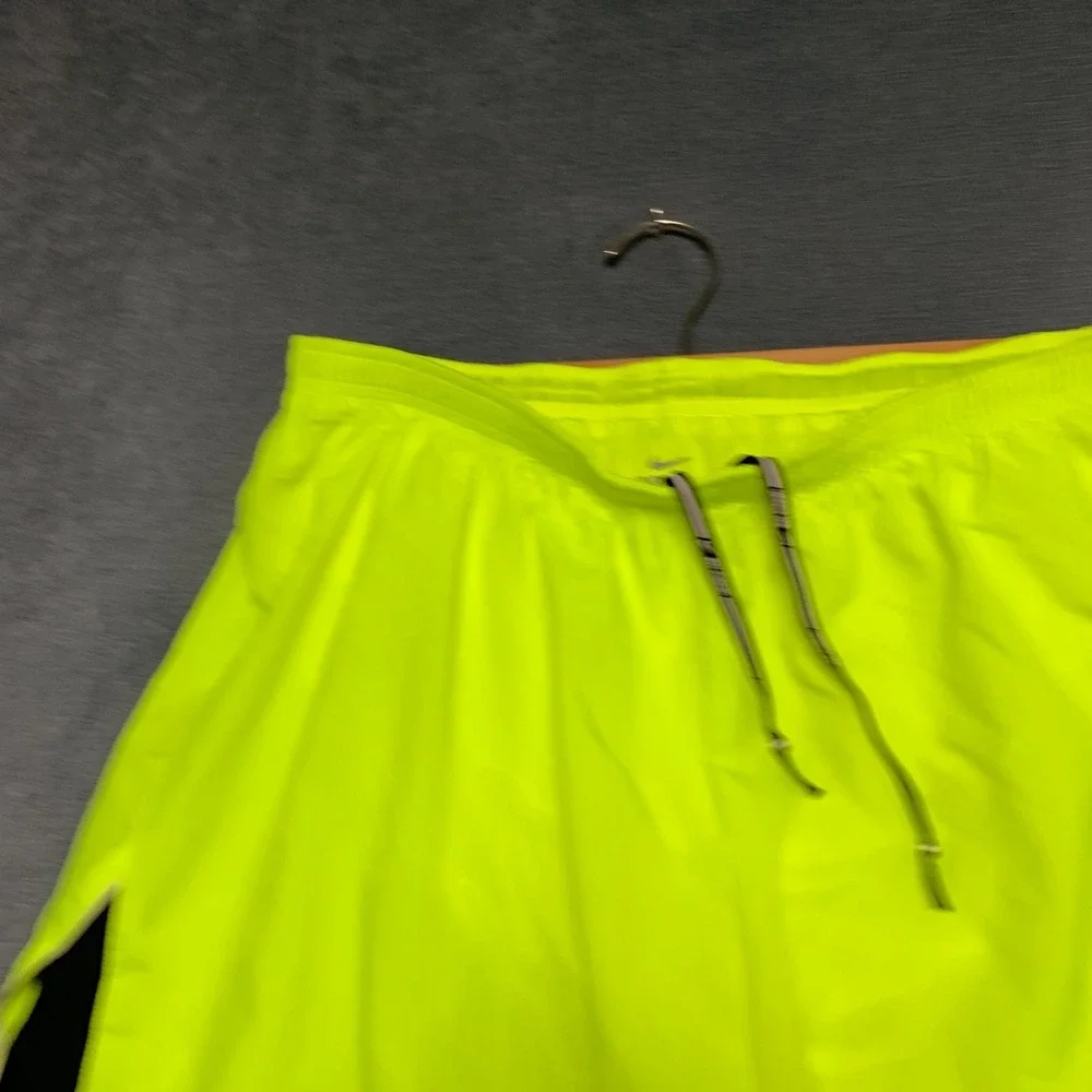 Nike Dri-FIT Flex Stride Running Shorts Men 2XL Volt Yellow Brief-Lined Athletic